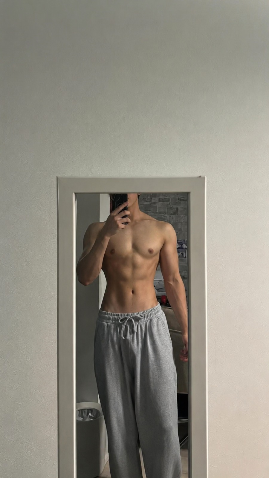 Progress photo, week one